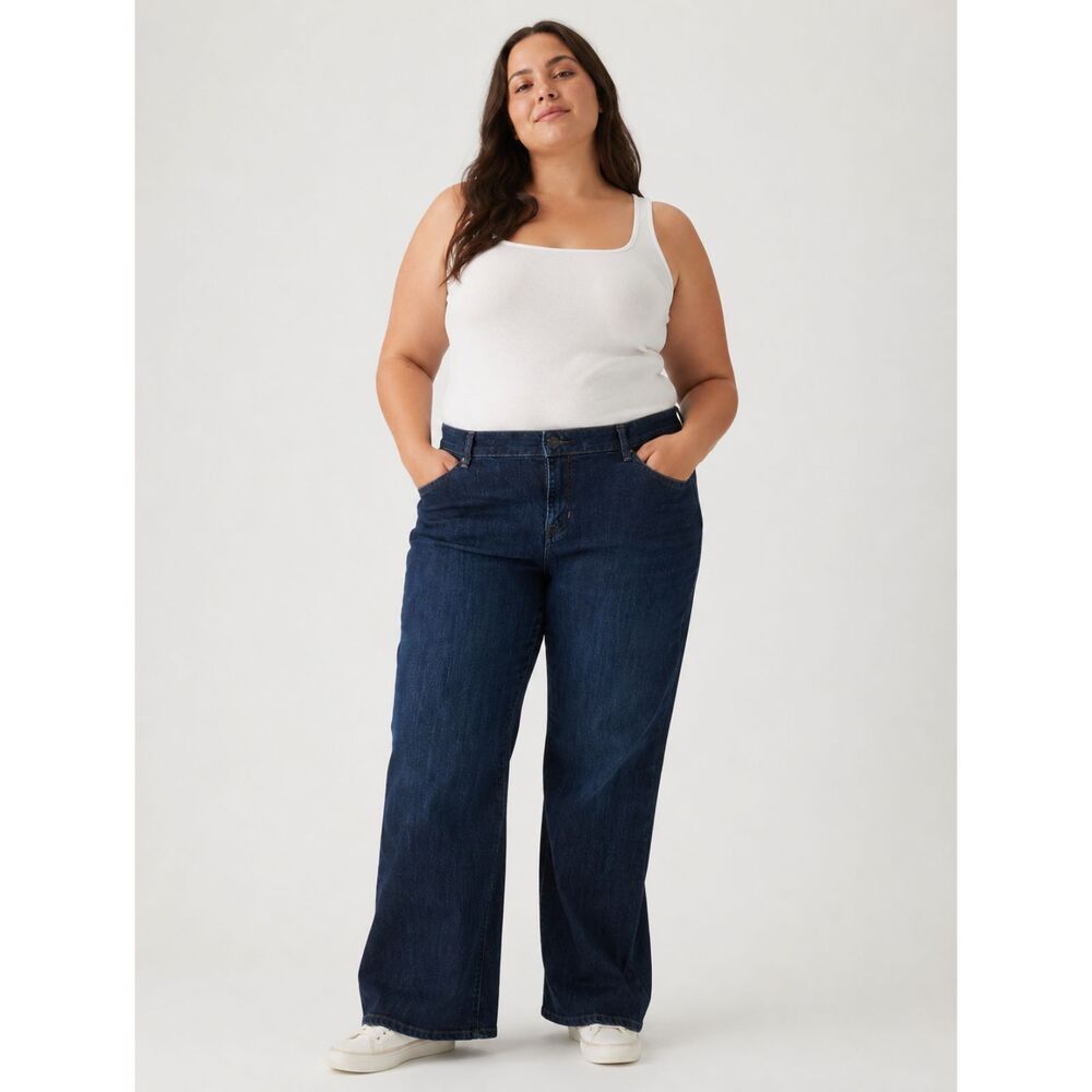 GAP Women's Jeans – Size 6XL – Dark Wash Bootcut Denim – Classic Everyday Fit